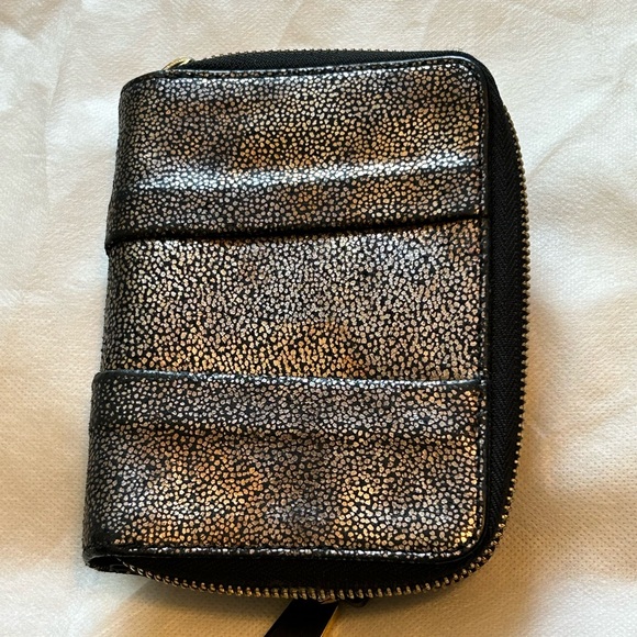 See by CHLOE Metallic Wallet EUC - Picture 6 of 6
